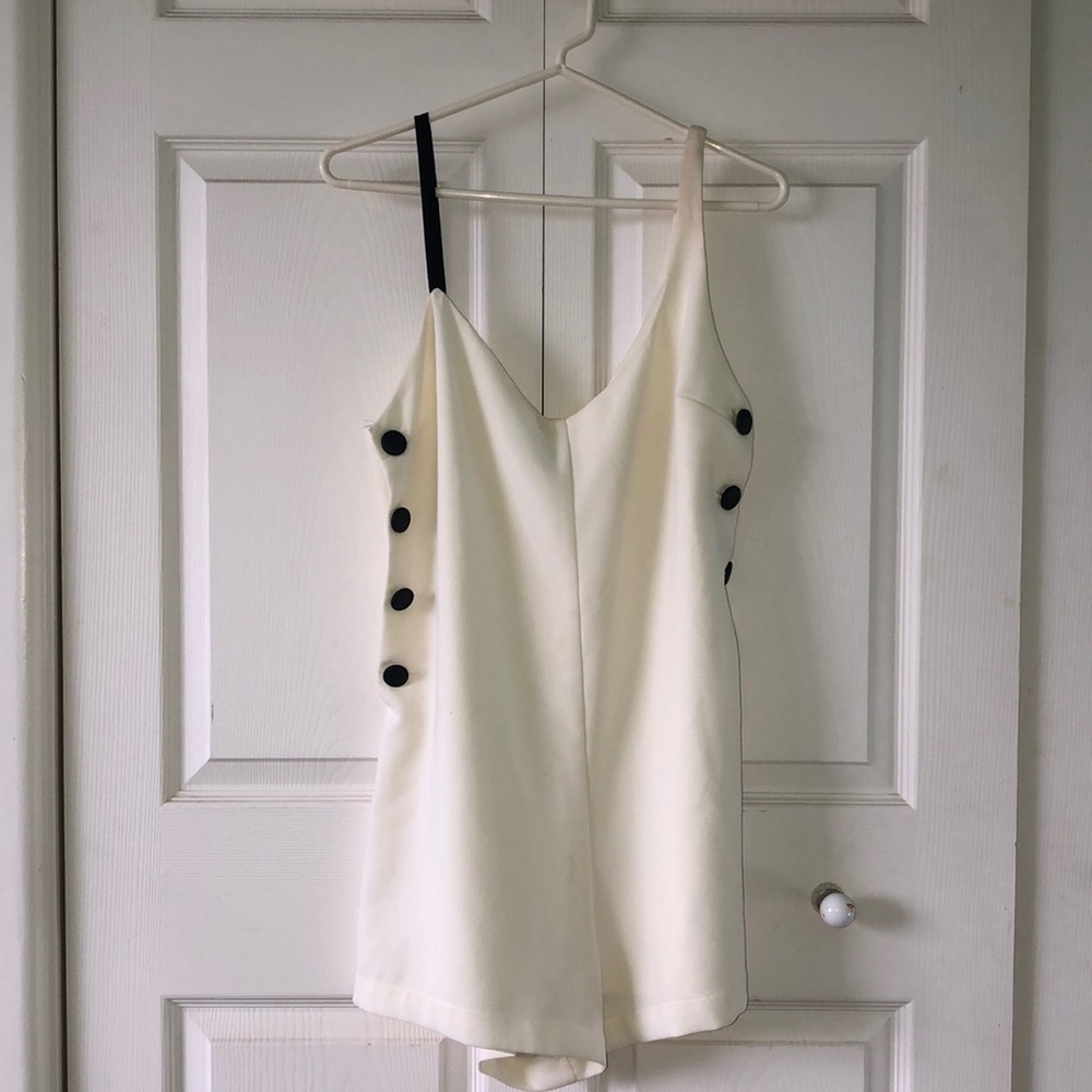 (L) ZARA Trafalluc Collection Romper